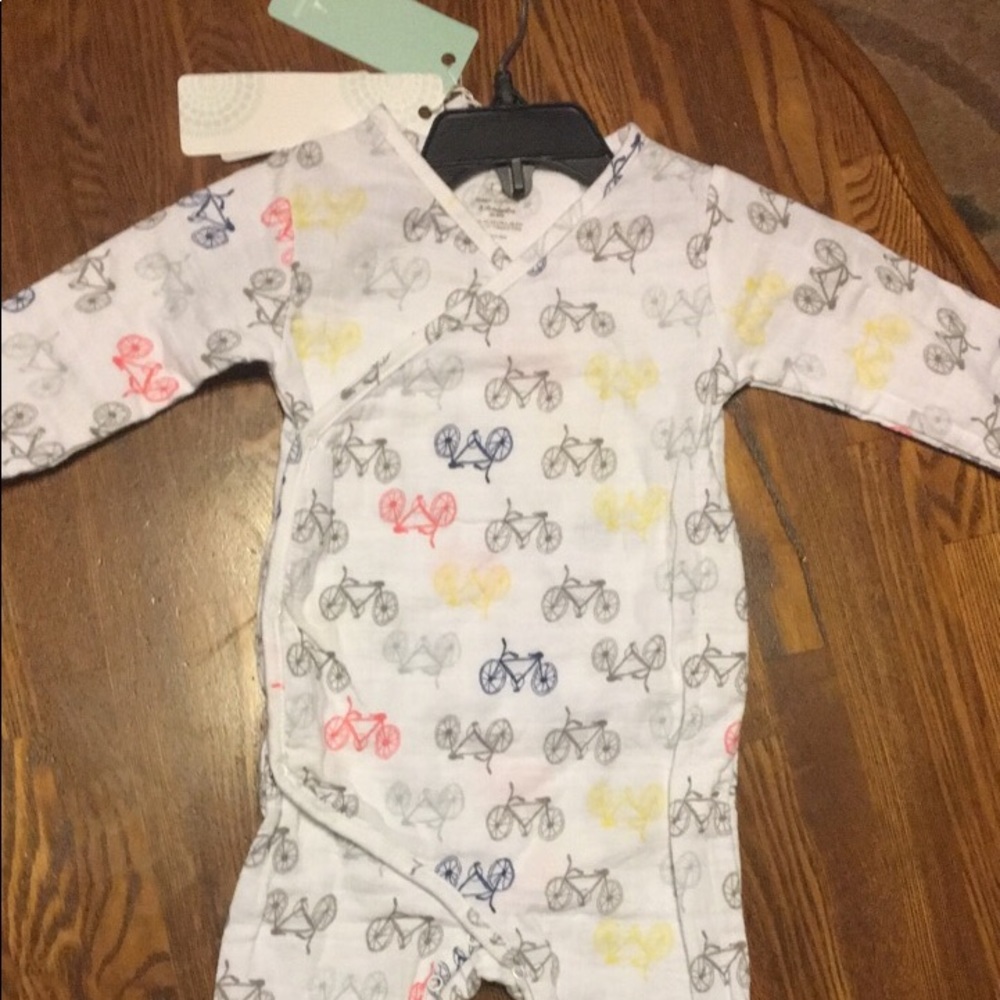 NWT Aden & Anais 3-6